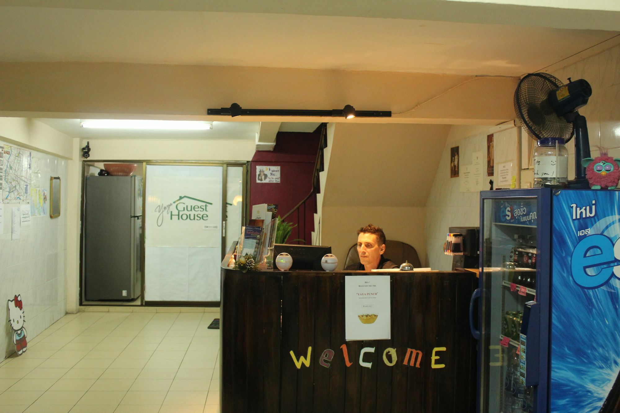 Yaya Guesthouse Banguecoque Exterior foto